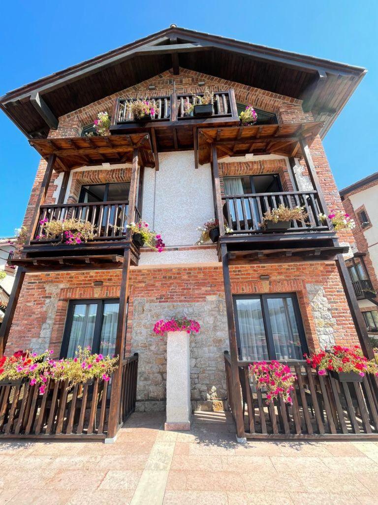 Hotel Cerro La Nina Becena Exterior photo